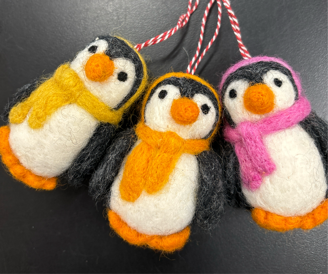 Christmas Ornament, Penguin with Hat