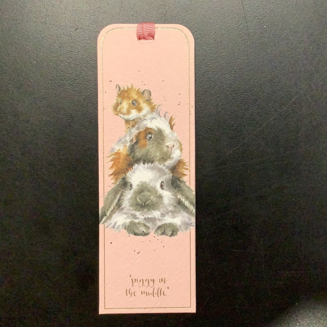 Bookmark, Piggy in the middle