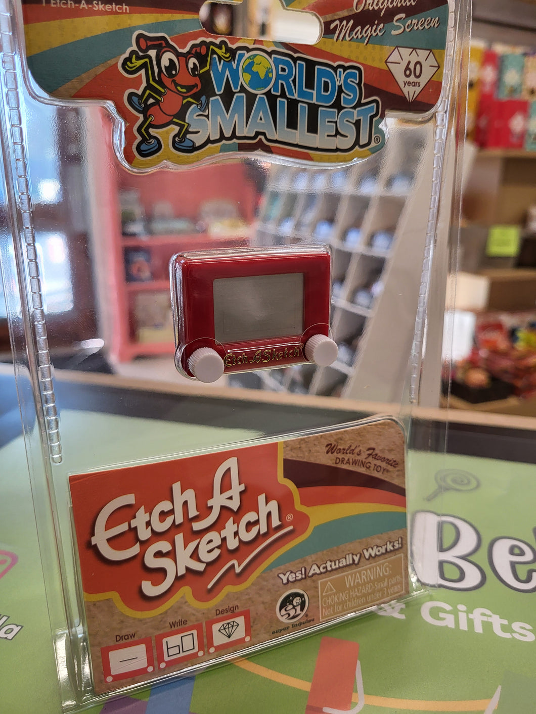 World's Smallest, Etch A Sketch